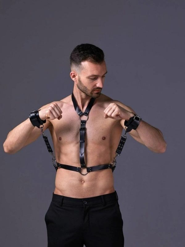 erkek-harness-esaret-kelepcesi-454415-1 erkek-harness-esaret-kelepcesi-454415-1